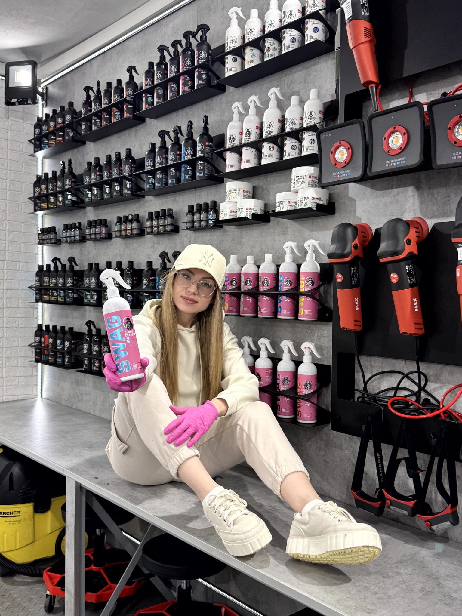 Swag LADY GLASS CLEANER / 500ml | Streak-Free Clean Glass | Degreaser | Antistatic - Image 6